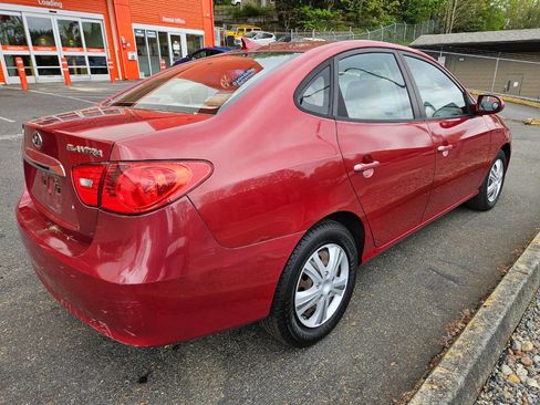 Used 2010 Hyundai Elantra GLS w/ Sunroof Pkg 3 image 5