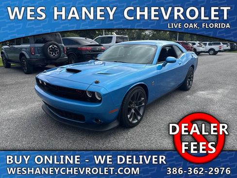 Used 2023 Dodge Challenger R/T Scat Pack w/ Scat Pack Stripe RWD image 1