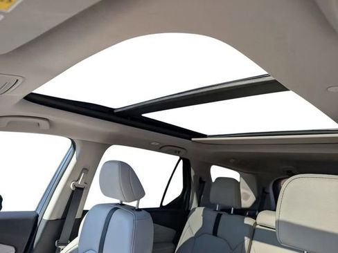 New 2026 Honda Pilot Touring image 19