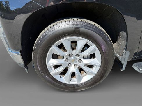 Used 2020 Chevrolet Silverado 1500 LT w/ Texas Edition image 9