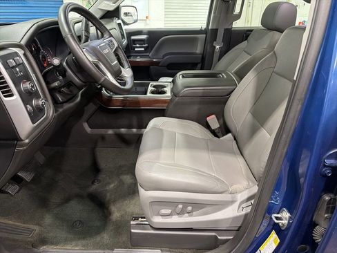 Used 2015 GMC Sierra 1500 SLT w/ SLT Crew Cab Value Package AWD/4WD image 8