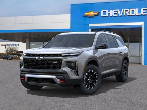New 2026 Chevrolet Traverse Z71 w/ Enhanced Driving Package AWD/4WD image 6