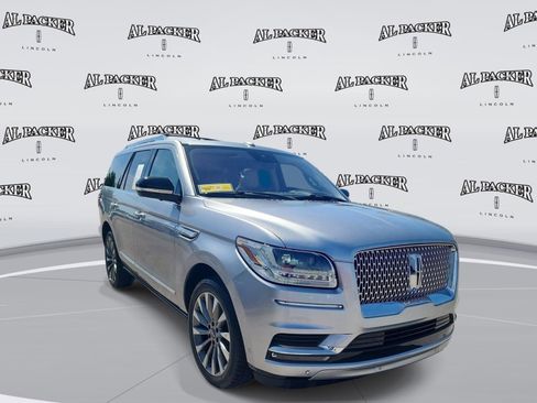 Certified 2020 Lincoln Navigator Reserve w/ Luxury Package RWD image 7