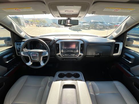 Used 2016 GMC Sierra 2500 SLT w/ Duramax Plus Package image 10