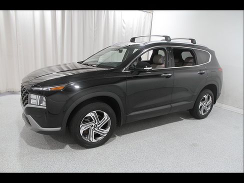 Certified 2023 Hyundai Santa Fe SEL w/ Winter Weather Package AWD/4WD image 3