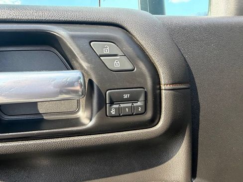Used 2022 GMC Sierra 2500 AT4 w/ Driver Alert Package I AWD/4WD image 27