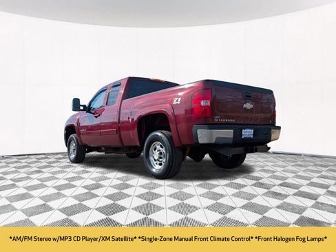 Used 2008 Chevrolet Silverado 2500 LT w/ 1LT Convenience Package image 9