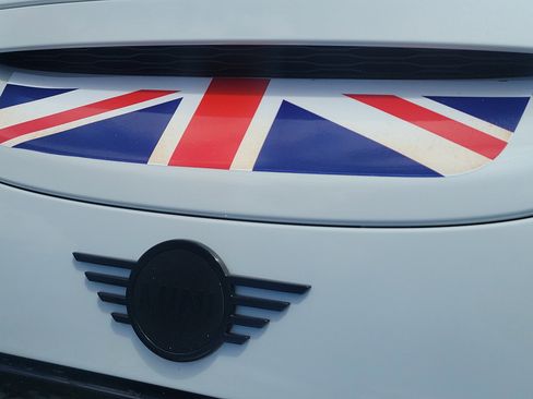 Used 2024 MINI Cooper S FWD image 5