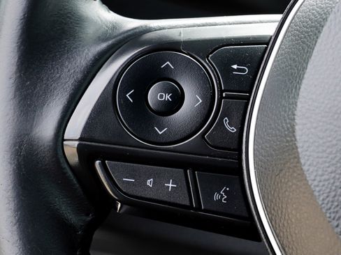 Certified 2024 Toyota Corolla SE FWD image 31