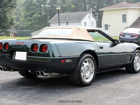 Used 1995 Chevrolet Corvette Convertible RWD image 18