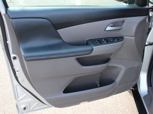 Used 2012 Honda Odyssey EX-L image 9