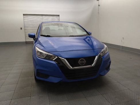 Used 2021 Nissan Versa SV FWD image 14