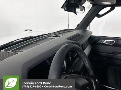 New 2026 Ford Bronco Badlands w/ Sasquatch Package AWD/4WD image 9
