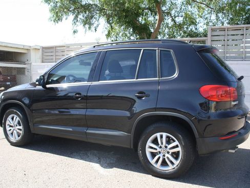 Used 2016 Volkswagen Tiguan S FWD image 25