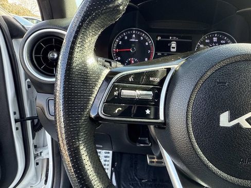 Used 2022 Kia Forte GT-Line w/ GT-Line Premium Package image 30