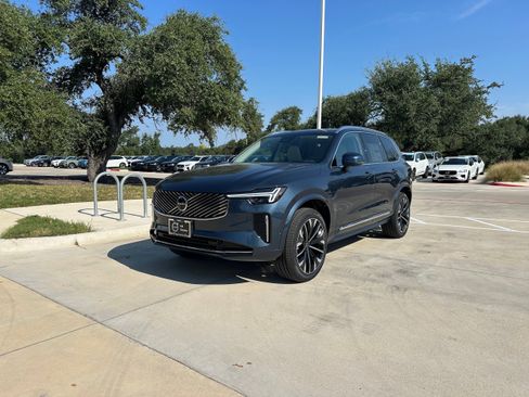 Used 2026 Volvo XC90 B6 Ultra w/ Protection Package AWD/4WD image 2