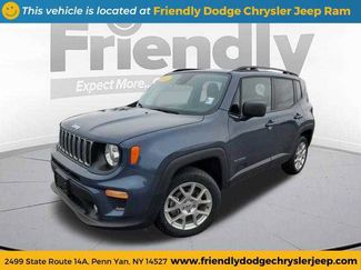 Used 2022 Jeep Renegade Latitude w/ Convenience Group video 1