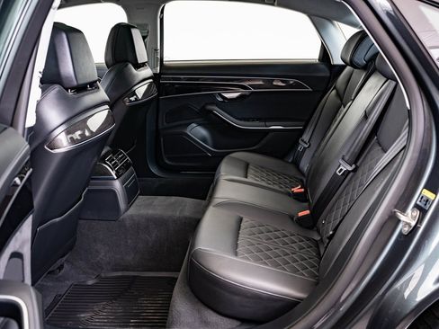 Certified 2022 Audi S8 image 36