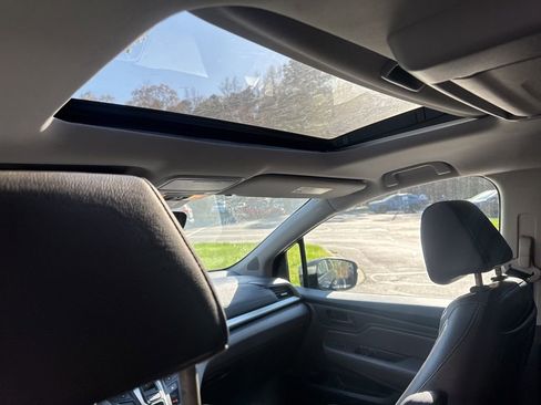 Used 2018 Honda Odyssey EX-L image 11