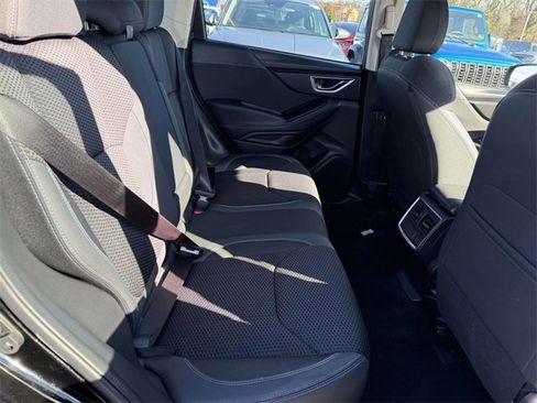 Used 2021 Subaru Forester Premium image 8