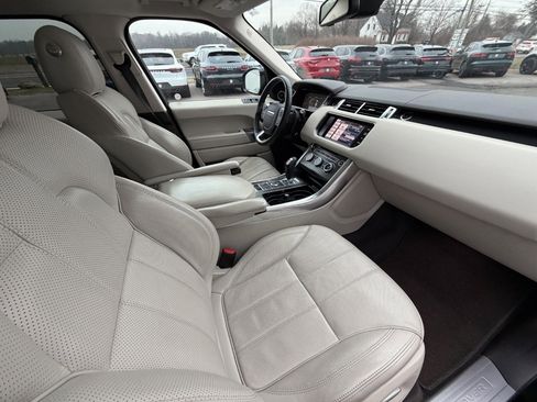 Used 2014 Land Rover Range Rover Sport Supercharged image 5