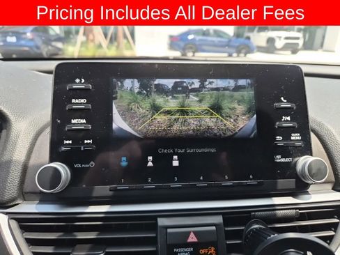 Used 2020 Honda Accord LX image 9