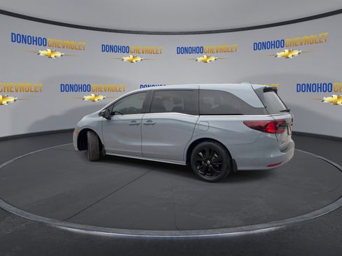Used 2023 Honda Odyssey Sport image 9