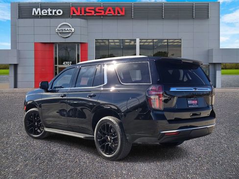 Used 2022 Chevrolet Tahoe LT w/ LT Signature Package image 4