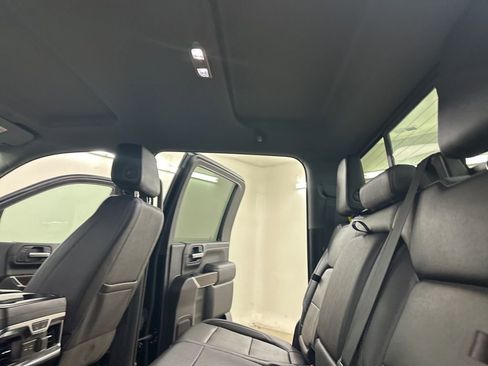 Certified 2023 GMC Sierra 3500 SLT w/ SLT Premium Package image 30