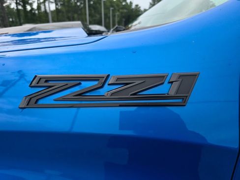 Used 2025 Chevrolet Silverado 1500 LT Trail Boss w/ Convenience Package II AWD/4WD image 10