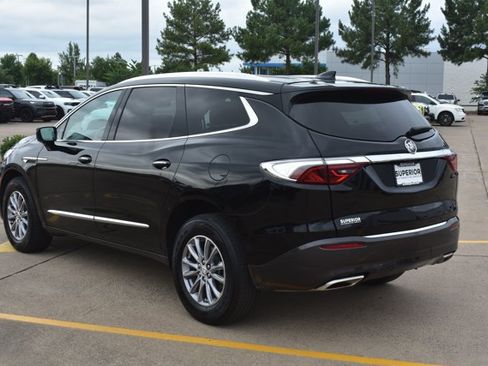 Used 2024 Buick Enclave Premium AWD/4WD image 7
