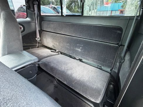 Used 2000 Dodge Dakota 2WD Club Cab image 17