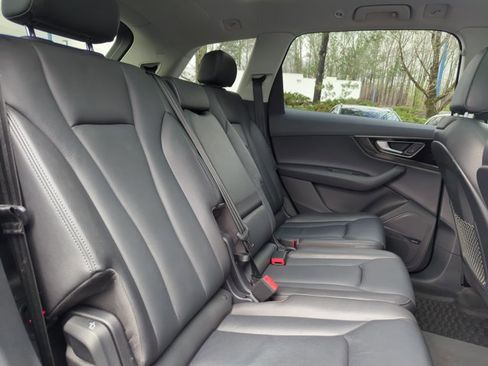 Used 2019 Audi Q7 3.0T Premium Plus w/ Premium Plus Package image 25