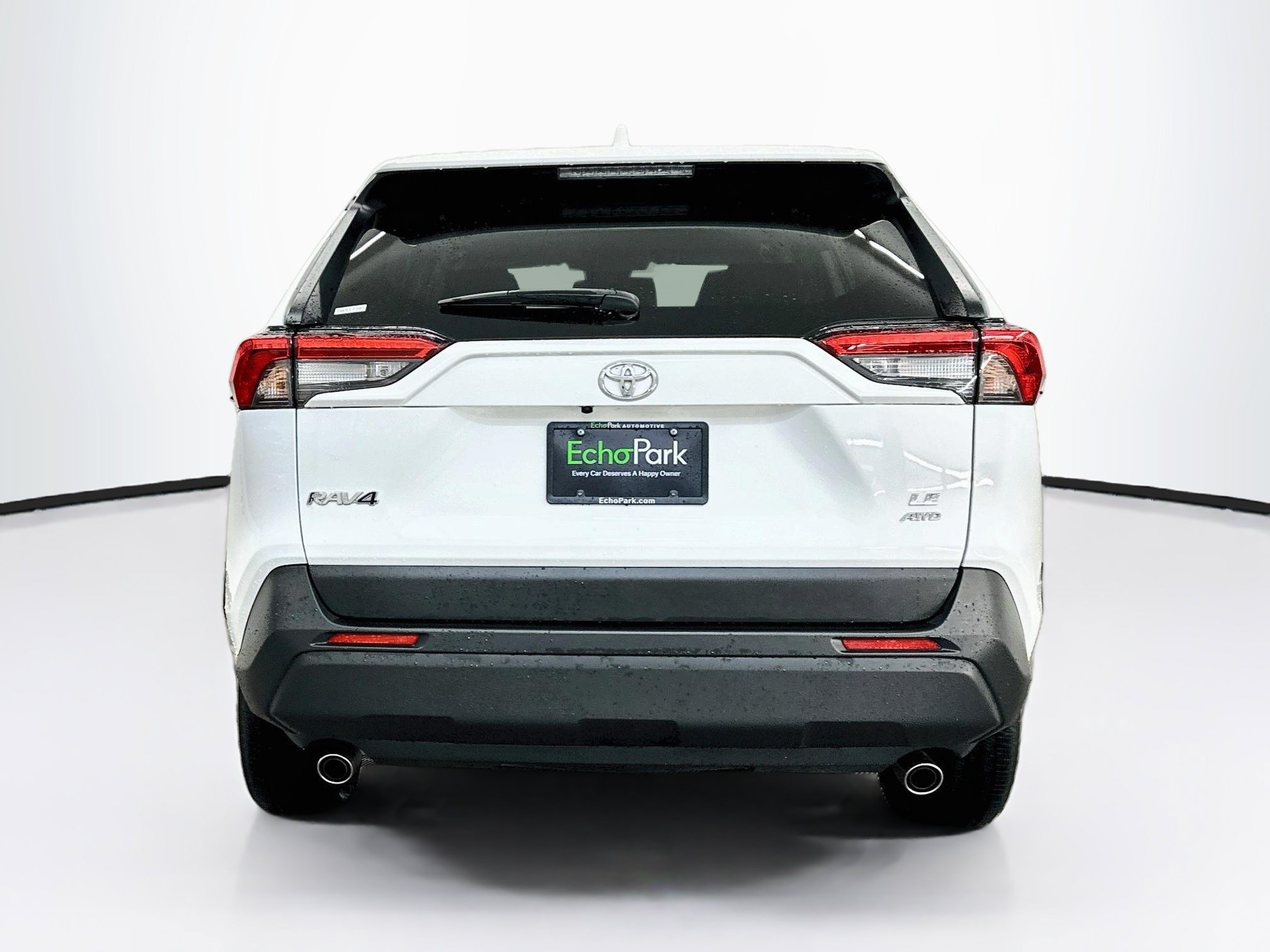 Used 2025 Toyota RAV4 LE AWD/4WD image 7