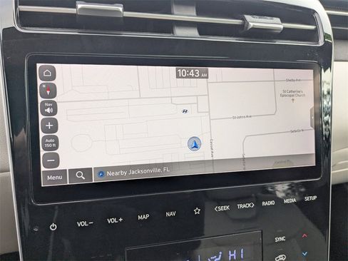 Used 2024 Hyundai Tucson Limited image 24