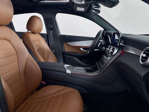 Certified 2023 Mercedes-Benz GLC 300 4MATIC Coupe image 7