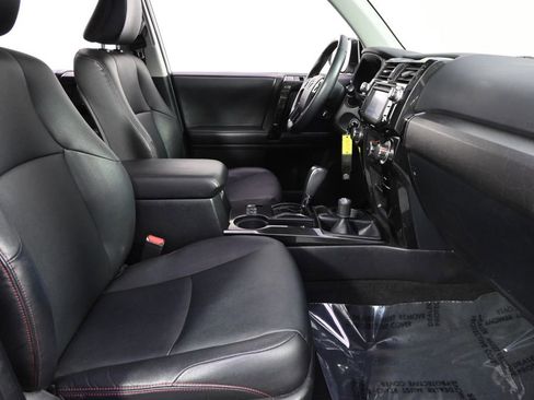 Used 2016 Toyota 4Runner Trail Premium image 16
