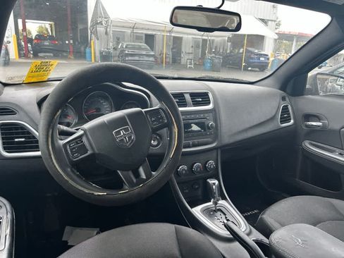 Used 2014 Dodge Avenger SE FWD image 6