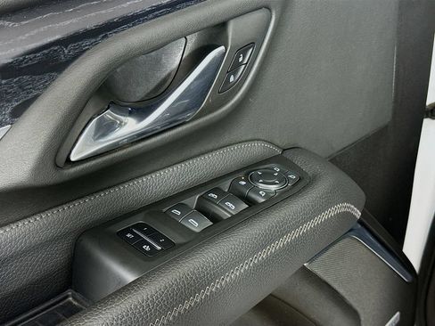 Used 2021 GMC Yukon Denali AWD/4WD image 23