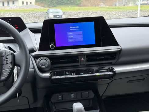 New 2026 Toyota Prius LE image 13