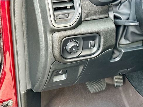 Used 2024 RAM 1500 Big Horn image 10