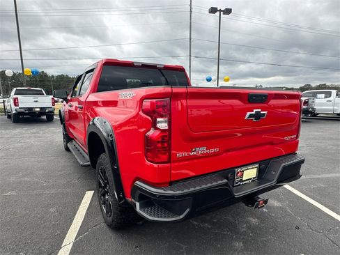 Used 2024 Chevrolet Silverado 1500 Custom Trail Boss image 8