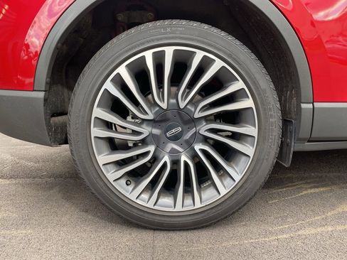 Used 2022 Lincoln Corsair Reserve w/ Elements Package image 32