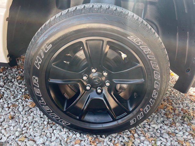 Used 2023 RAM 1500 Big Horn AWD/4WD image 18
