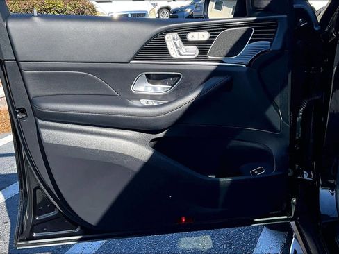 Used 2024 Mercedes-Benz GLE 450 4MATIC w/ AMG Line Exterior image 21