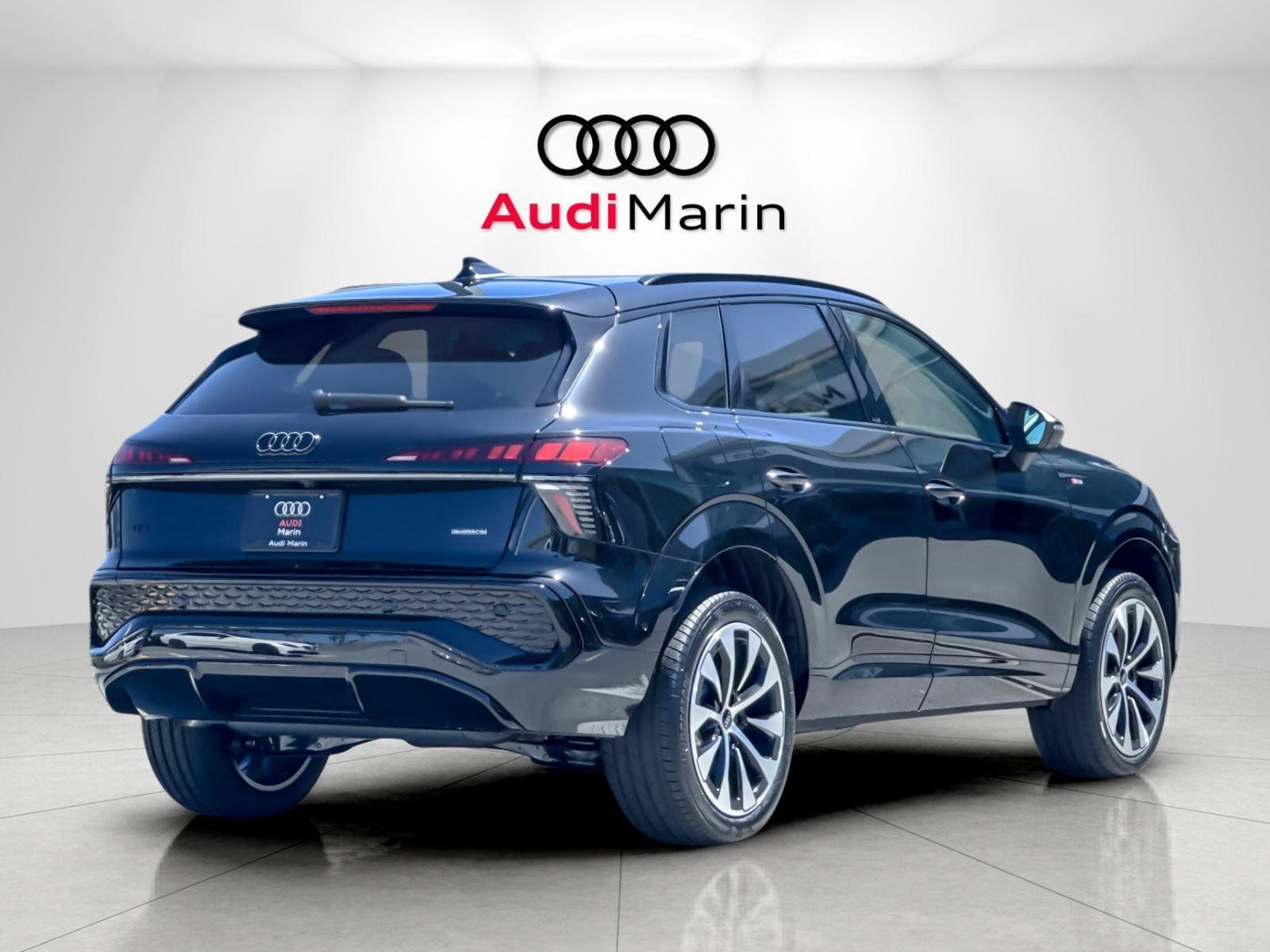 Used 2026 Audi Q3 quattro 2.0T AWD/4WD image 5