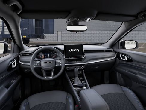 New 2026 Jeep Compass Latitude AWD/4WD image 15