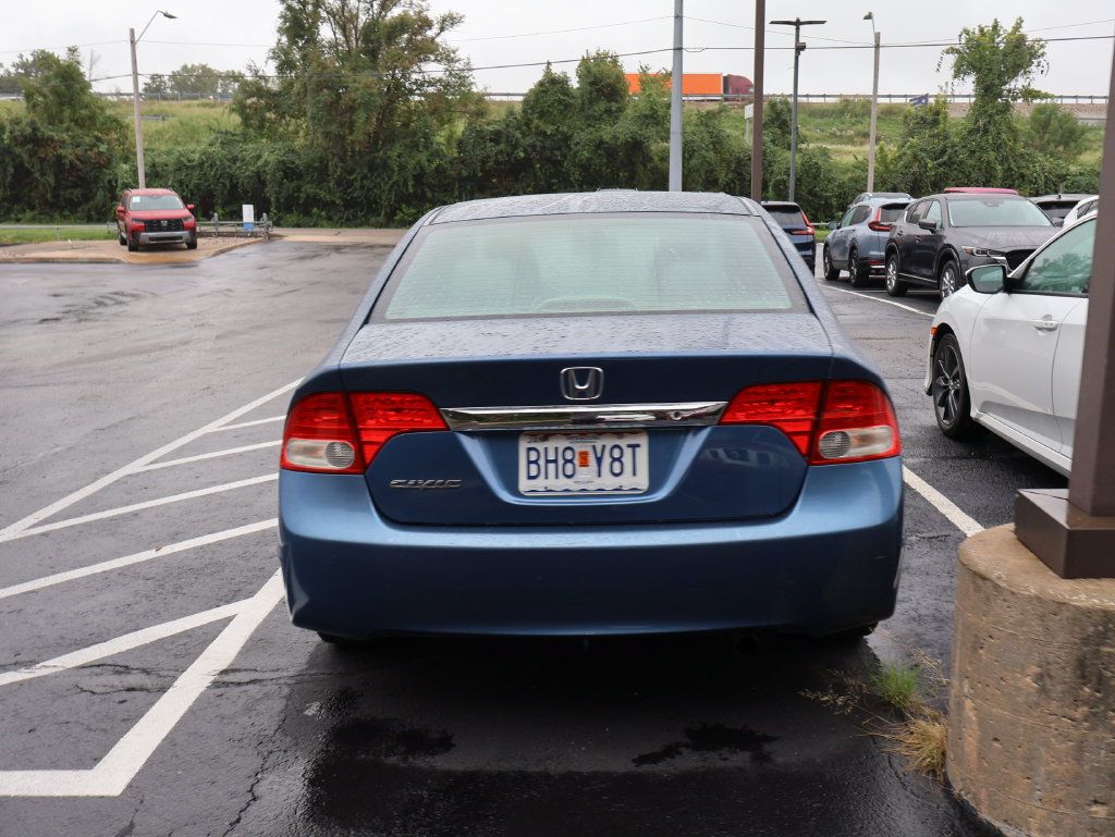 Used 2010 Honda Civic LX image 6
