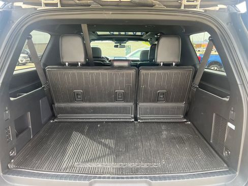 Used 2022 Ford Expedition Max Limited AWD/4WD image 12