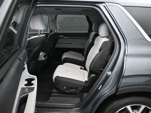 Used 2022 Hyundai Palisade SEL w/ Convenience Package FWD image 16